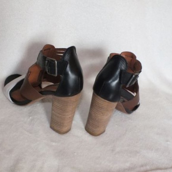 Designer sandals - Picture 3 of 4